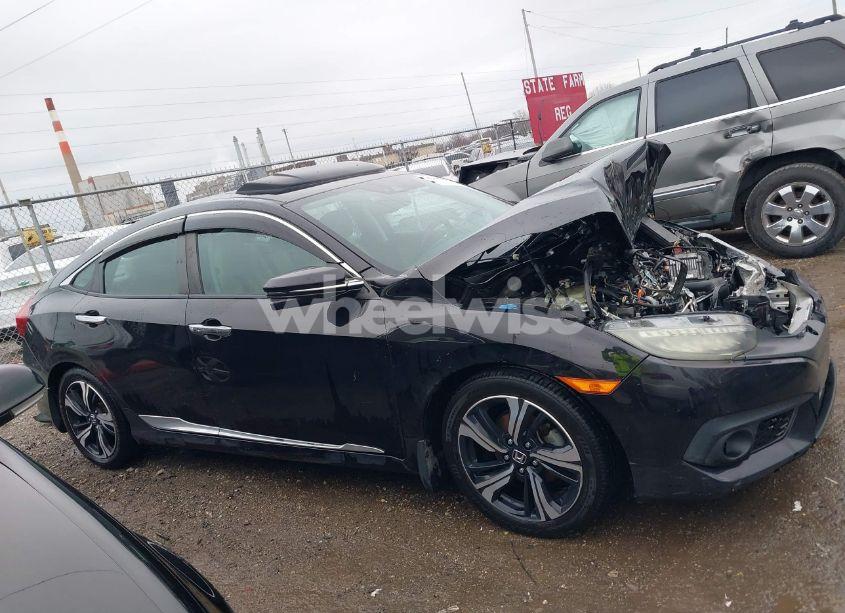 Photo 13 of 2016 Honda Civic TOURING (VIN 19XFC1F95GE028553)