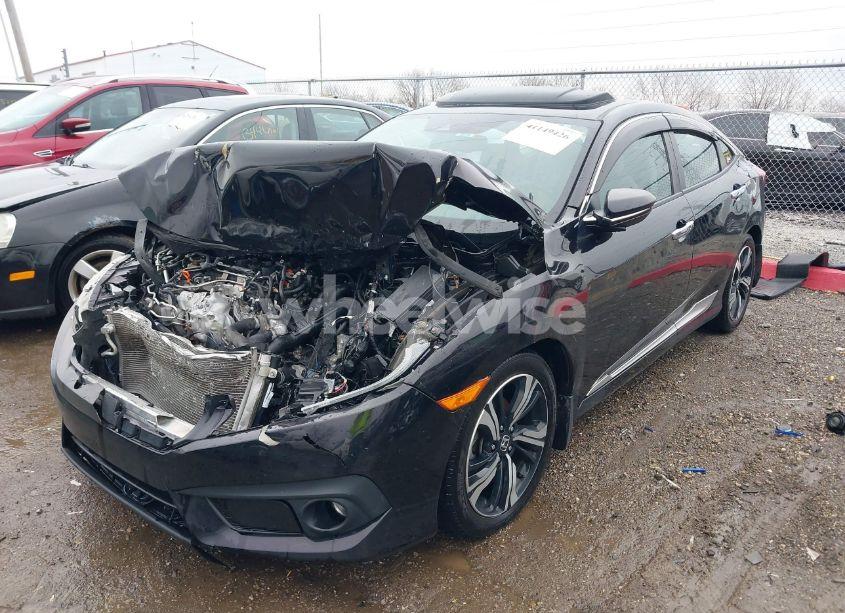 Photo 2 of 2016 Honda Civic TOURING (VIN 19XFC1F95GE028553)