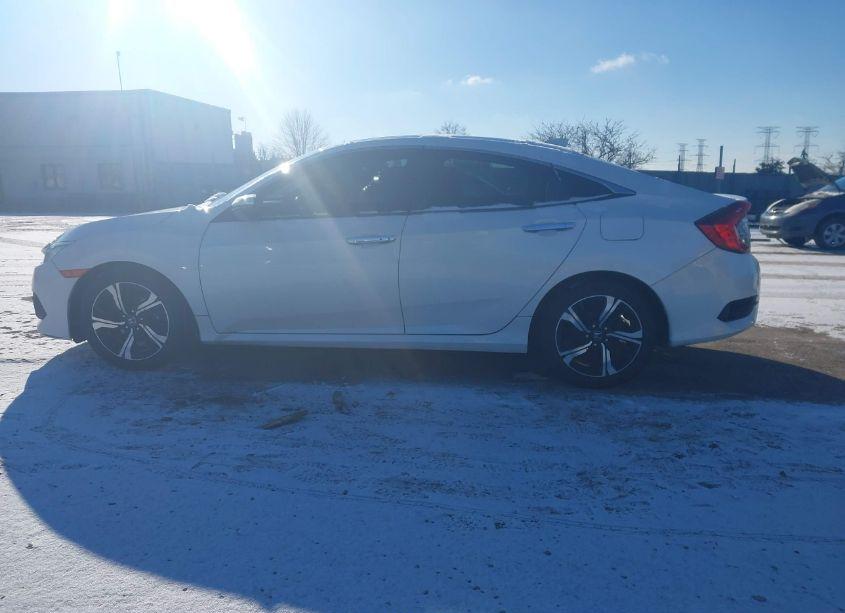 Photo 14 of 2016 Honda Civic TOURING (VIN 19XFC1F95GE032764)