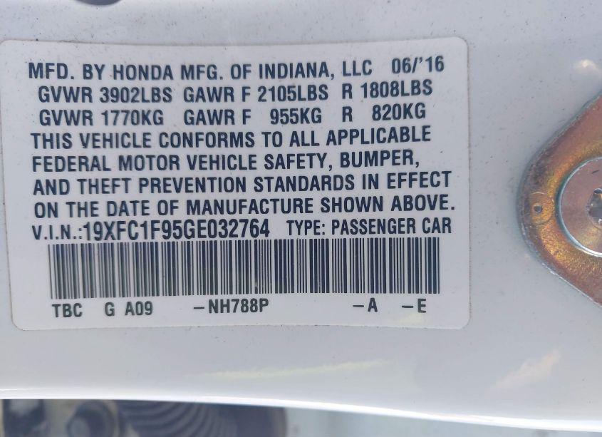Photo 9 of 2016 Honda Civic TOURING (VIN 19XFC1F95GE032764)