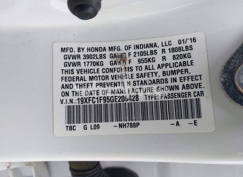 Photo 9 of 2016 Honda Civic TOURING (VIN 19XFC1F95GE206428)