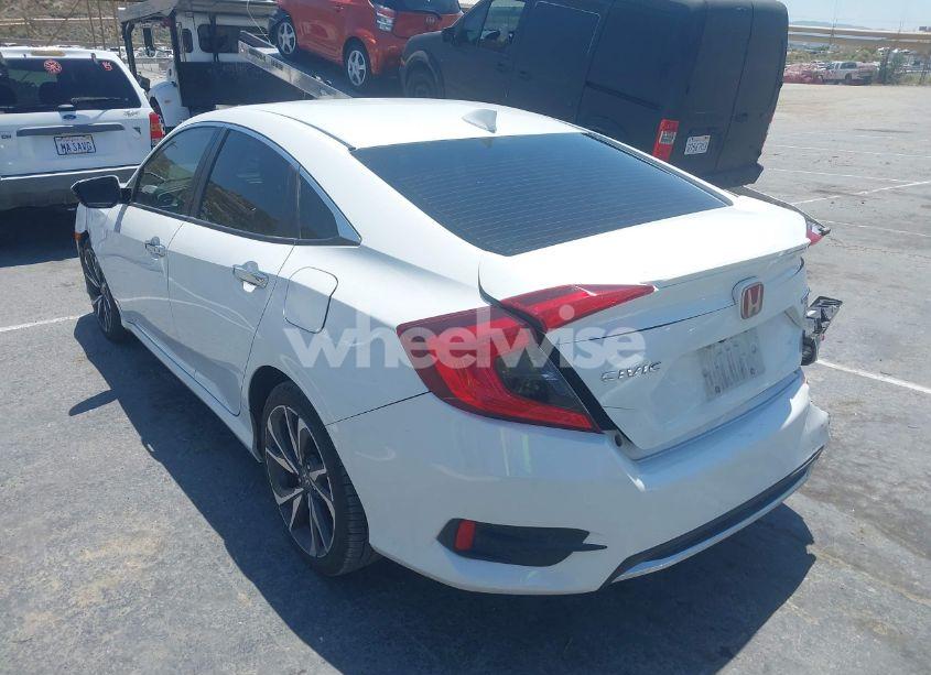 Photo 3 of 2021 Honda Civic TOURING (VIN 19XFC1F95ME202228)