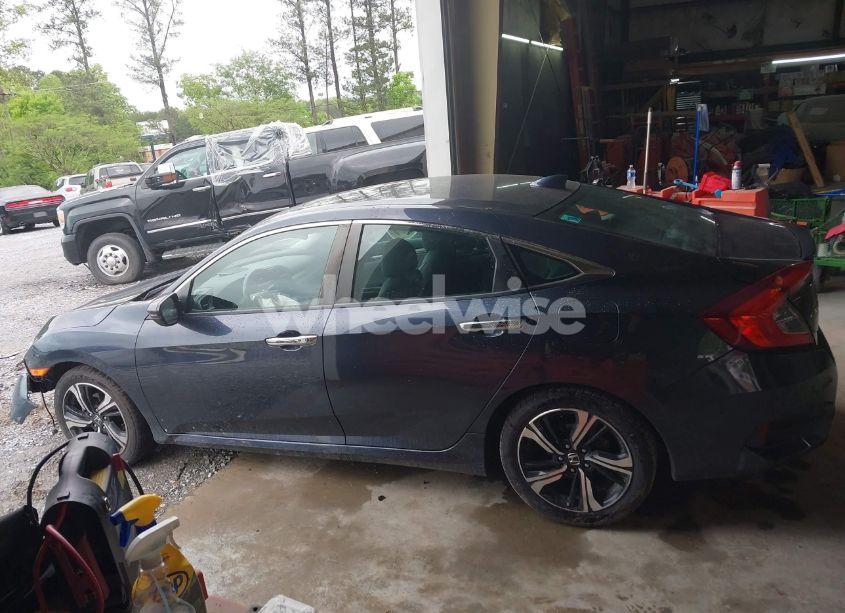 Photo 14 of 2016 Honda Civic TOURING (VIN 19XFC1F96GE013124)