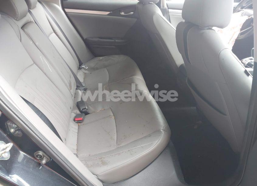 Photo 8 of 2016 Honda Civic TOURING (VIN 19XFC1F96GE013124)