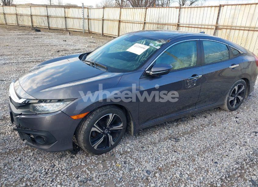 Photo 2 of 2016 Honda Civic TOURING (VIN 19XFC1F96GE037746)