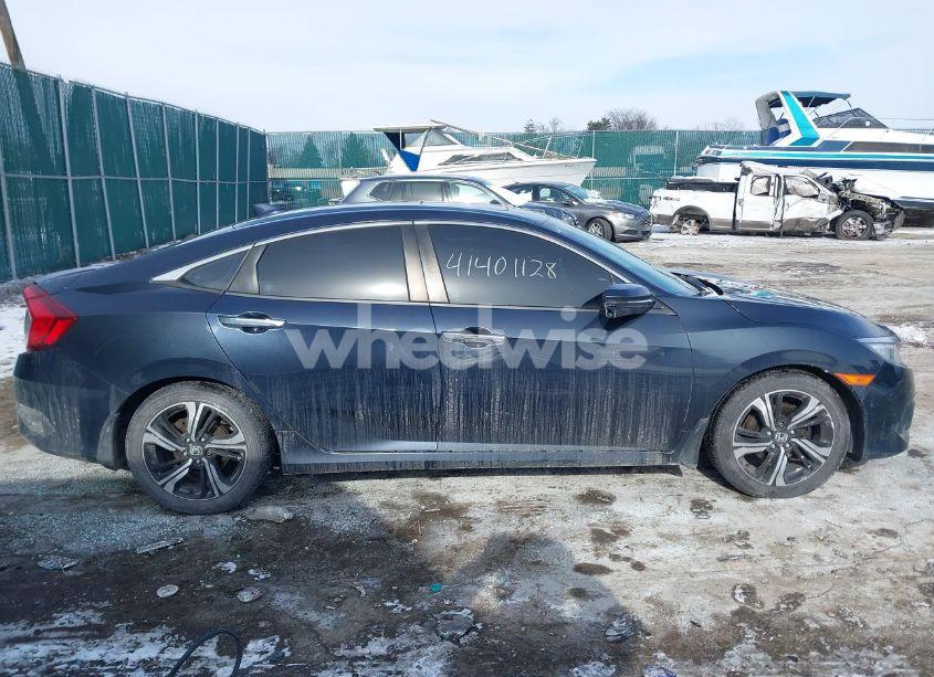 Photo 13 of 2016 Honda Civic TOURING (VIN 19XFC1F96GE201688)