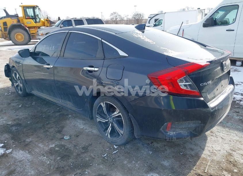 Photo 3 of 2016 Honda Civic TOURING (VIN 19XFC1F96GE201688)