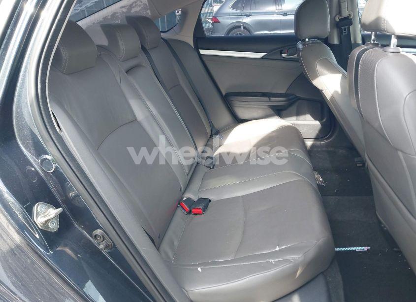 Photo 8 of 2016 Honda Civic TOURING (VIN 19XFC1F96GE201688)
