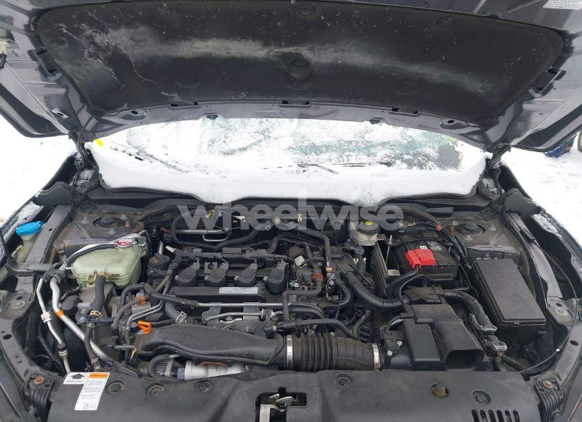 Photo 10 of 2016 Honda Civic TOURING (VIN 19XFC1F96GE213579)