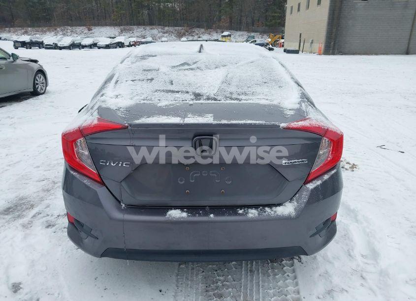 Photo 16 of 2016 Honda Civic TOURING (VIN 19XFC1F96GE213579)