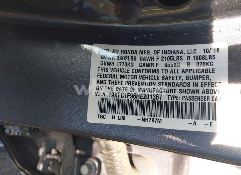 Photo 9 of 2017 Honda Civic TOURING (VIN 19XFC1F96HE201367)