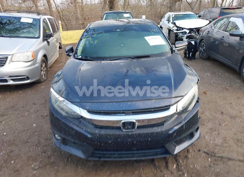 Photo 12 of 2016 Honda Civic TOURING (VIN 19XFC1F97GE011768)