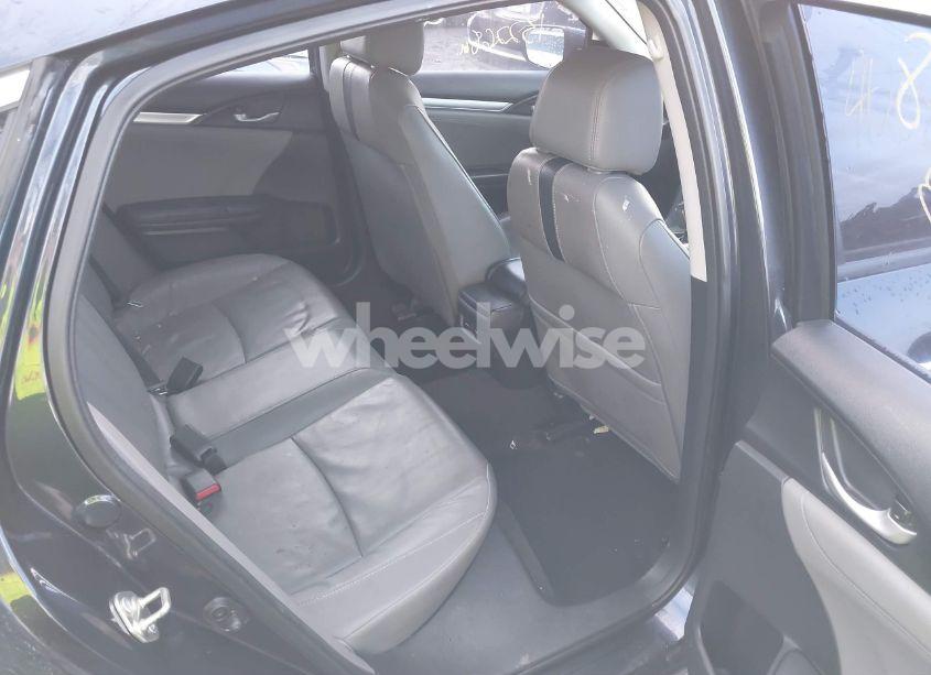 Photo 8 of 2016 Honda Civic TOURING (VIN 19XFC1F97GE011768)
