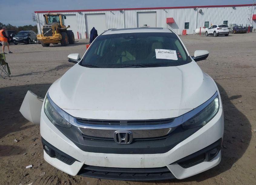 Photo 13 of 2016 Honda Civic TOURING (VIN 19XFC1F97GE016744)
