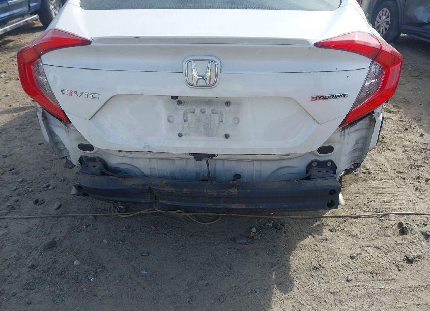 Photo 6 of 2016 Honda Civic TOURING (VIN 19XFC1F97GE016744)