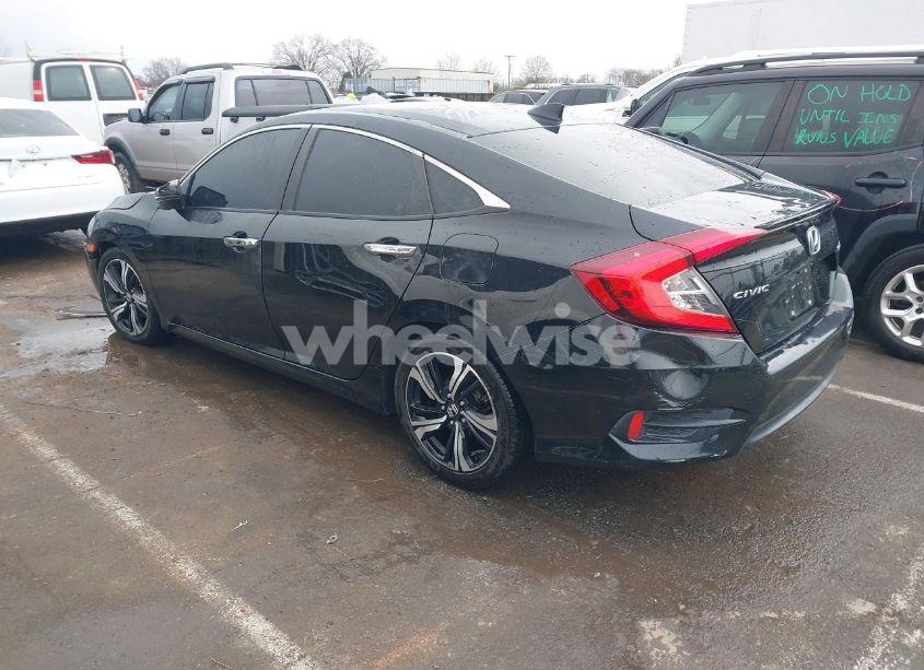 Photo 3 of 2016 Honda Civic TOURING (VIN 19XFC1F97GE202283)