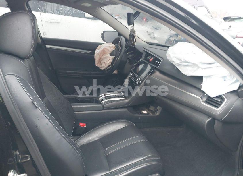 Photo 5 of 2016 Honda Civic TOURING (VIN 19XFC1F97GE202283)