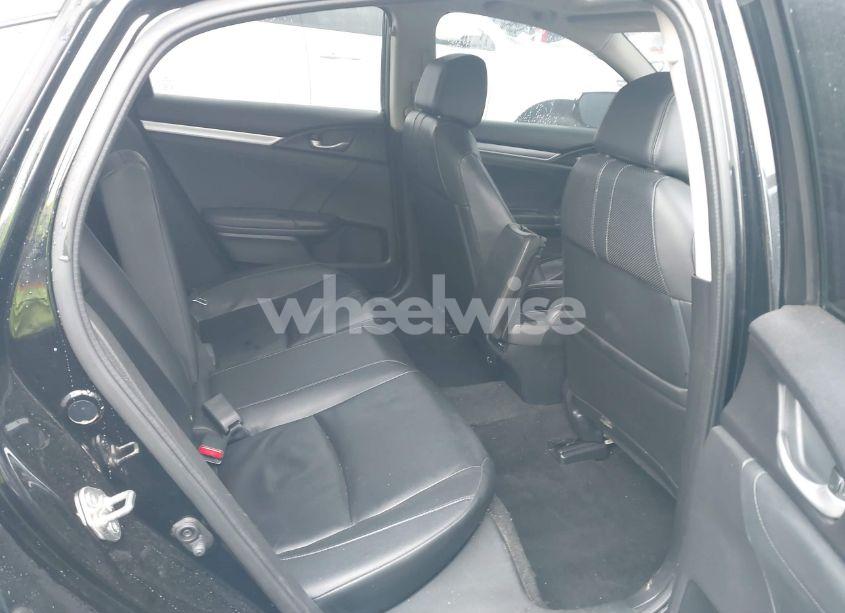 Photo 8 of 2016 Honda Civic TOURING (VIN 19XFC1F97GE202283)