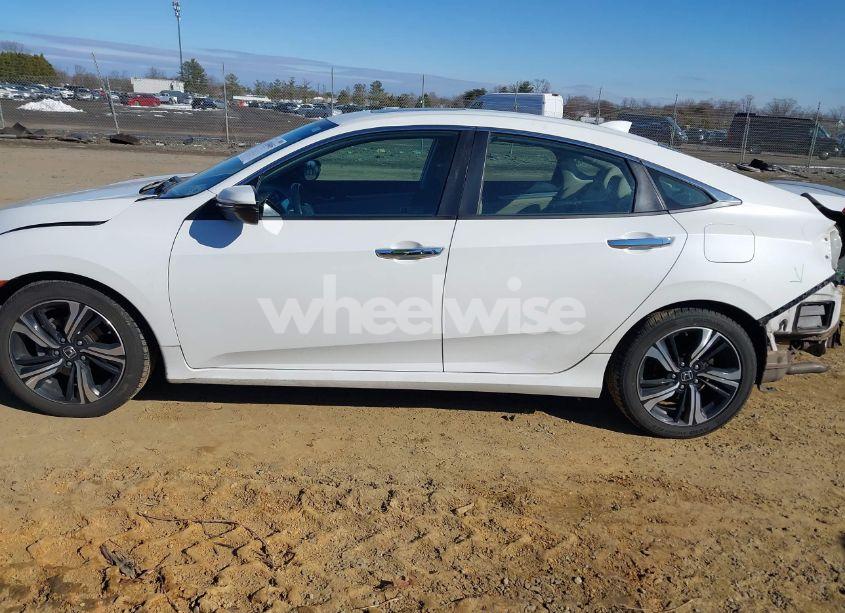 Photo 14 of 2017 Honda Civic TOURING (VIN 19XFC1F97HE015398)