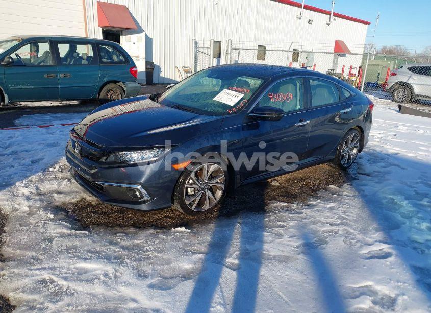 Photo 2 of 2020 Honda Civic TOURING (VIN 19XFC1F97LE003454)