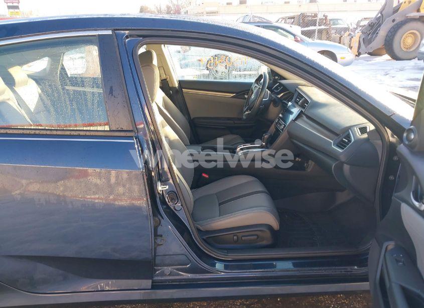 Photo 5 of 2020 Honda Civic TOURING (VIN 19XFC1F97LE003454)