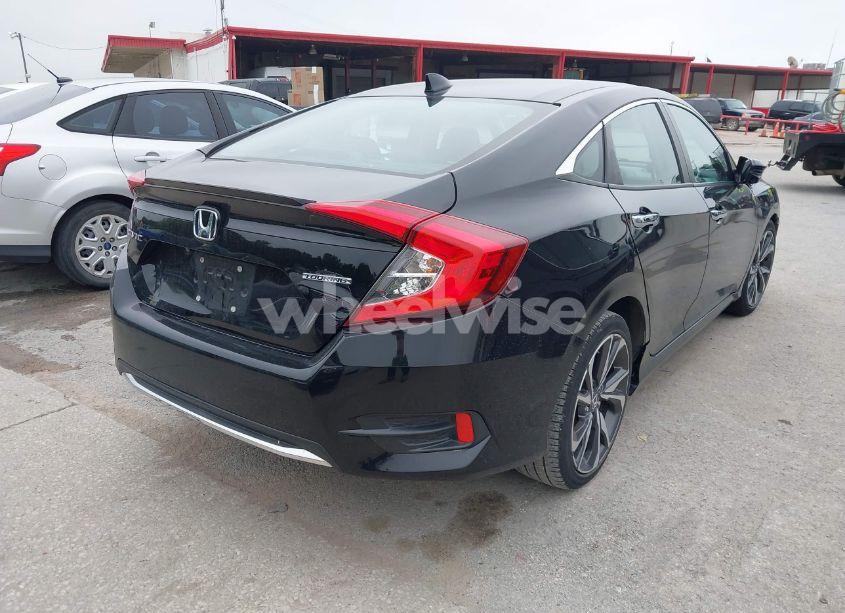 Photo 4 of 2020 Honda Civic TOURING (VIN 19XFC1F97LE208787)