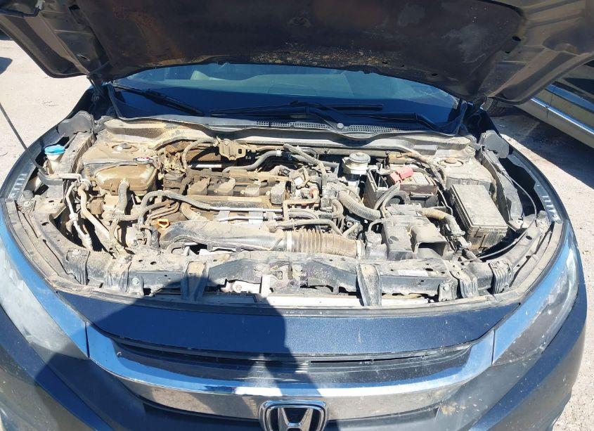 Photo 10 of 2016 Honda Civic TOURING (VIN 19XFC1F98GE001993)