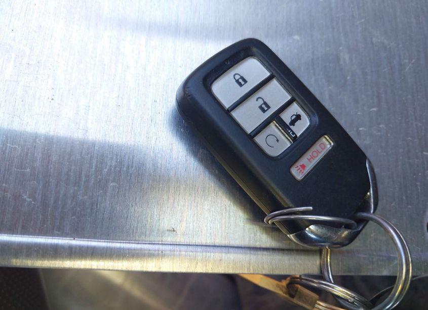 Photo 11 of 2016 Honda Civic TOURING (VIN 19XFC1F98GE001993)