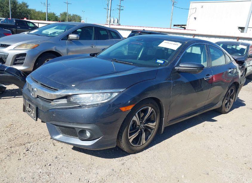 Photo 2 of 2016 Honda Civic TOURING (VIN 19XFC1F98GE001993)