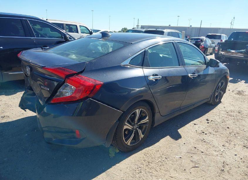 Photo 4 of 2016 Honda Civic TOURING (VIN 19XFC1F98GE001993)