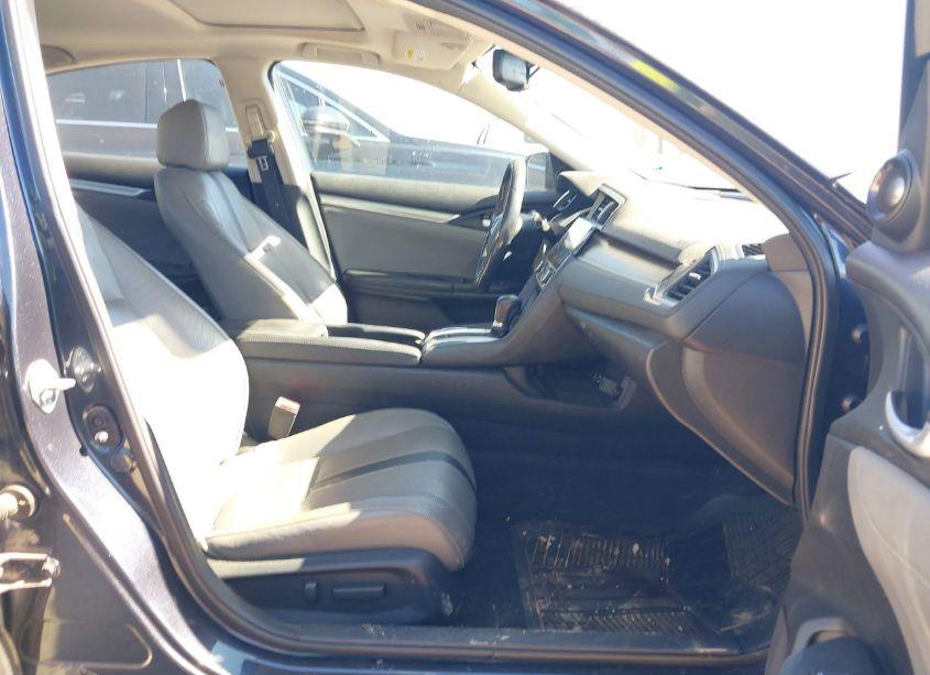 Photo 5 of 2016 Honda Civic TOURING (VIN 19XFC1F98GE001993)