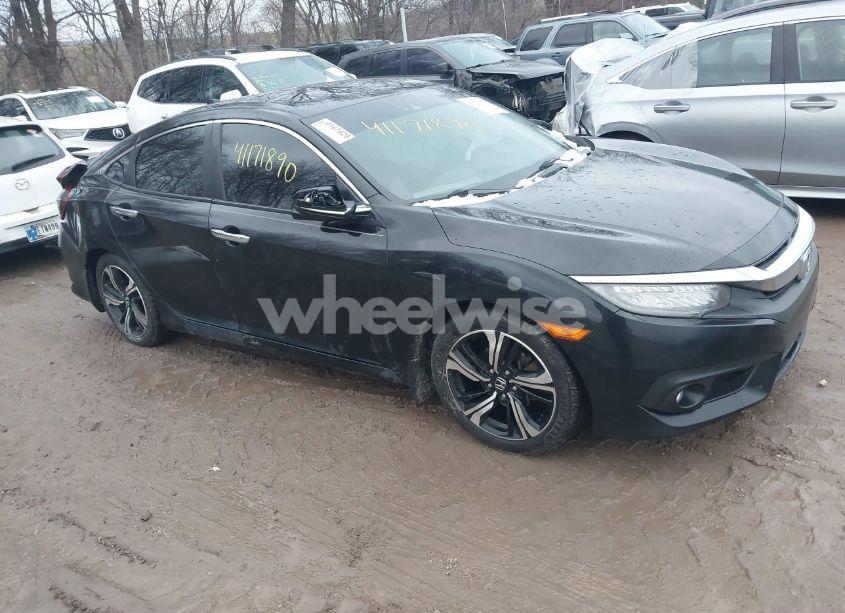 2016 Honda Civic TOURING (VIN 19XFC1F98GE021287) main photo