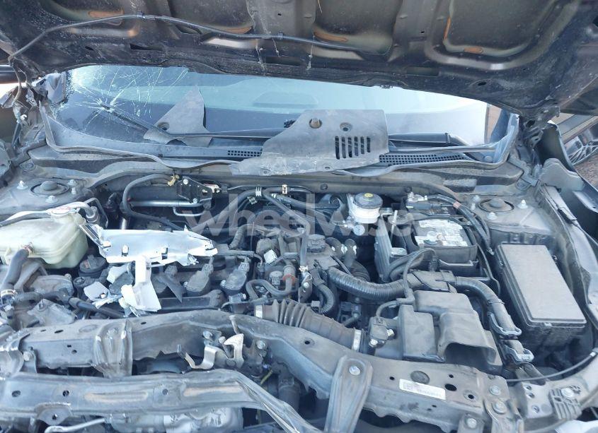 Photo 10 of 2016 Honda Civic TOURING (VIN 19XFC1F99GE027423)