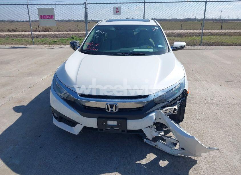 Photo 12 of 2017 Honda Civic TOURING (VIN 19XFC1F99HE030484)