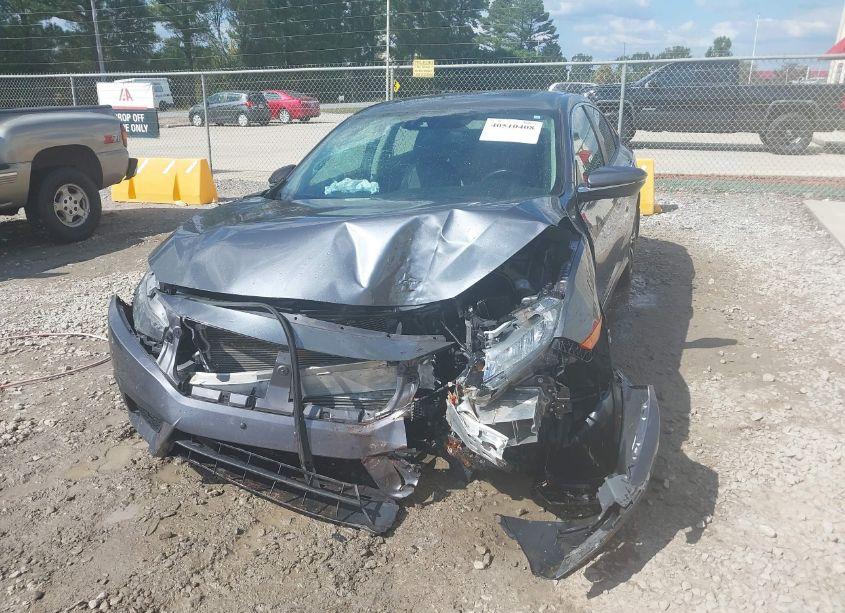 Photo 6 of 2018 Honda Civic TOURING (VIN 19XFC1F99JE001413)