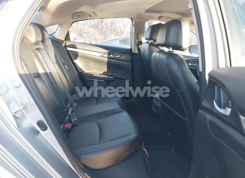 Photo 8 of 2016 Honda Civic TOURING (VIN 19XFC1F9XGE007830)