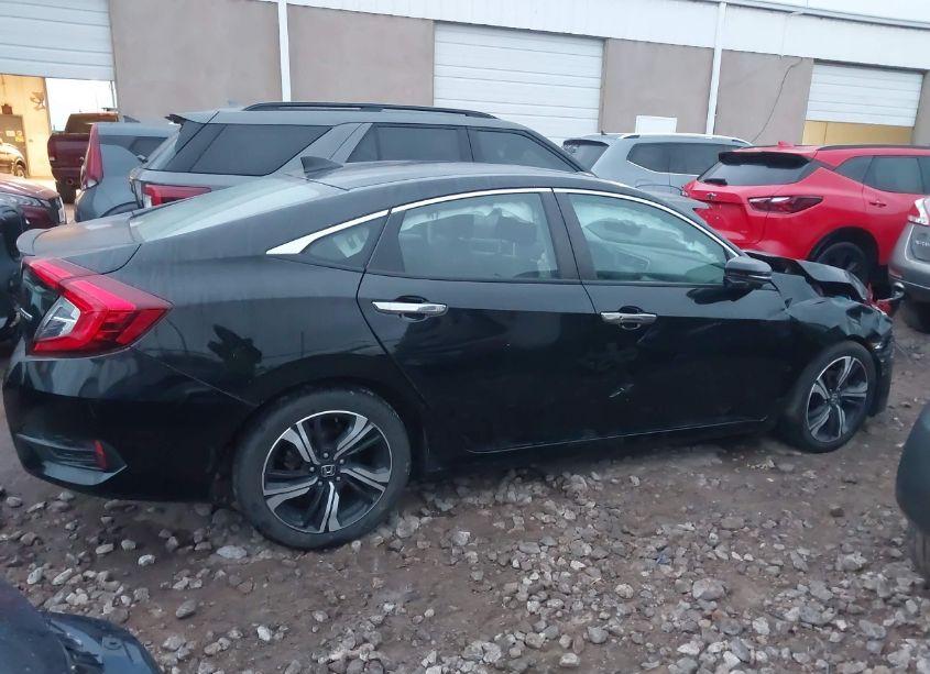 Photo 13 of 2016 Honda Civic TOURING (VIN 19XFC1F9XGE041556)