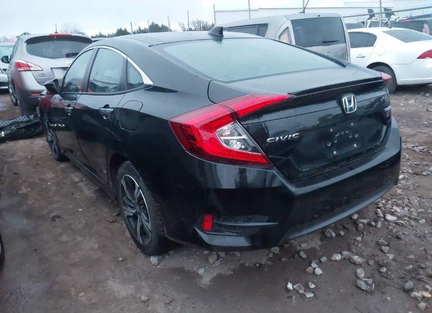 Photo 3 of 2016 Honda Civic TOURING (VIN 19XFC1F9XGE041556)