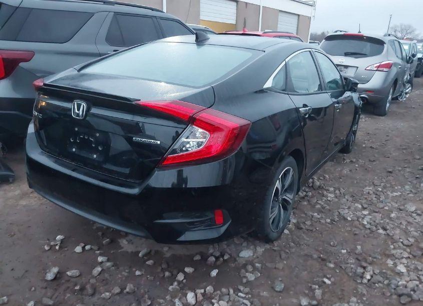 Photo 4 of 2016 Honda Civic TOURING (VIN 19XFC1F9XGE041556)