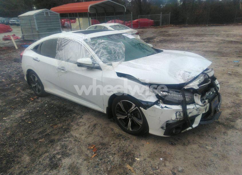 2016 Honda Civic TOURING (VIN 19XFC1F9XGE207123) main photo