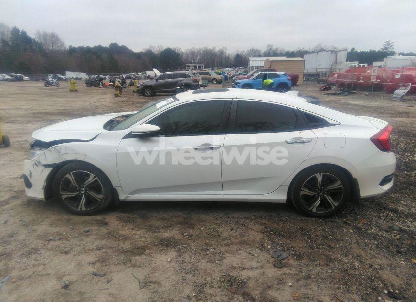 Photo 14 of 2016 Honda Civic TOURING (VIN 19XFC1F9XGE207123)