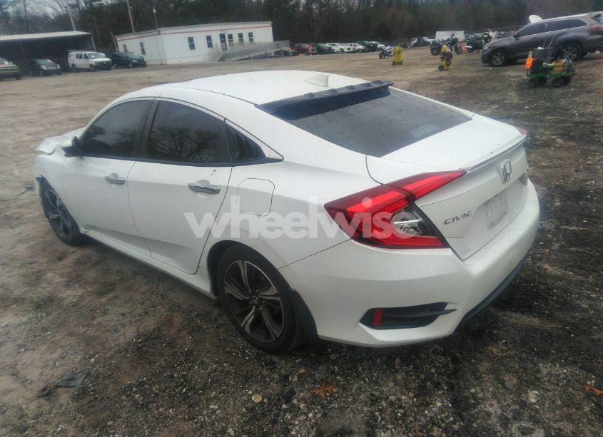 Photo 3 of 2016 Honda Civic TOURING (VIN 19XFC1F9XGE207123)