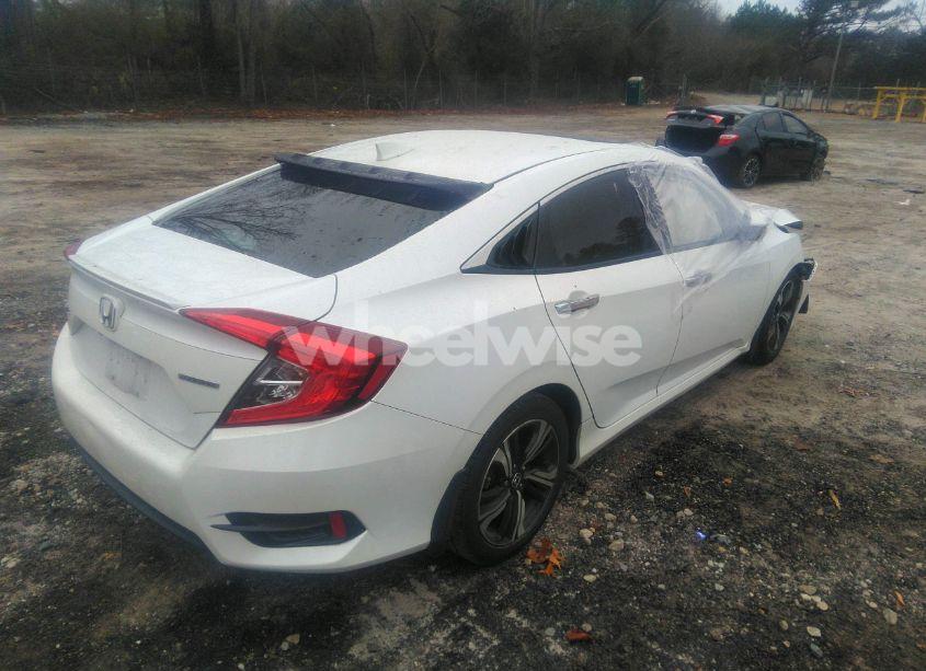 Photo 4 of 2016 Honda Civic TOURING (VIN 19XFC1F9XGE207123)