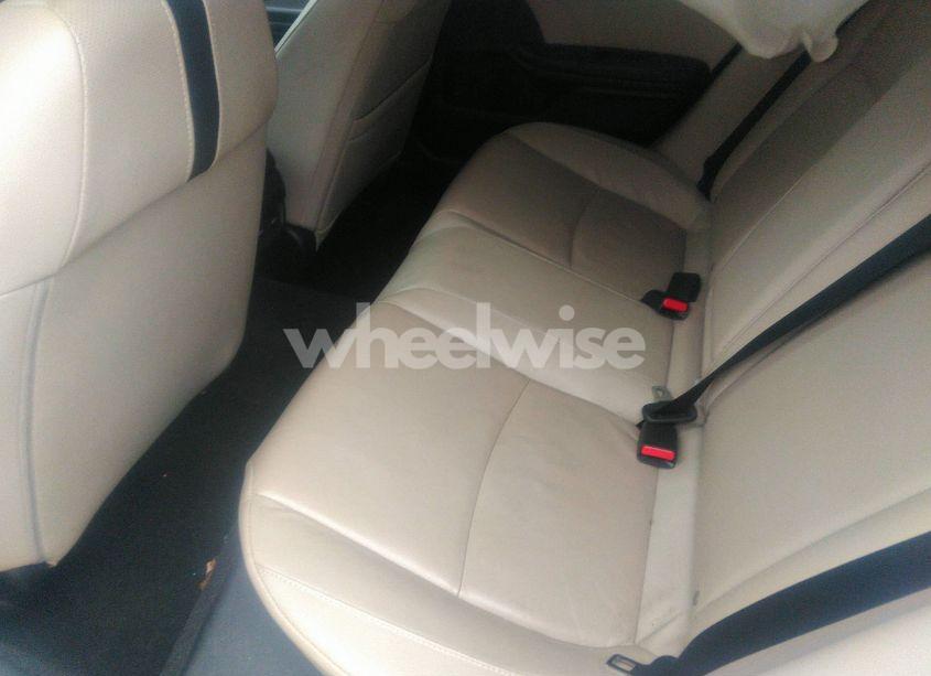Photo 8 of 2016 Honda Civic TOURING (VIN 19XFC1F9XGE207123)