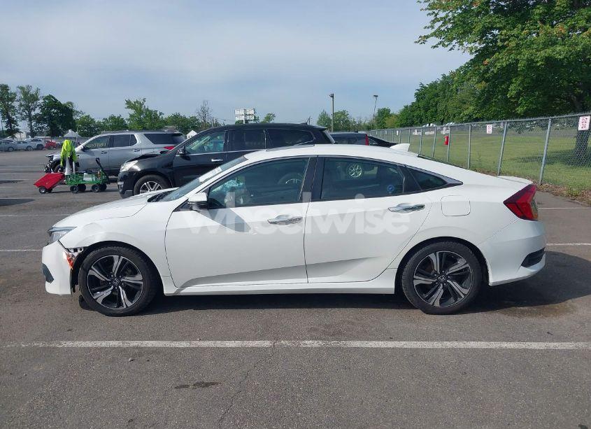 Photo 14 of 2016 Honda Civic TOURING (VIN 19XFC1F9XGE224035)
