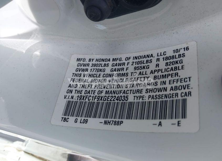 Photo 9 of 2016 Honda Civic TOURING (VIN 19XFC1F9XGE224035)