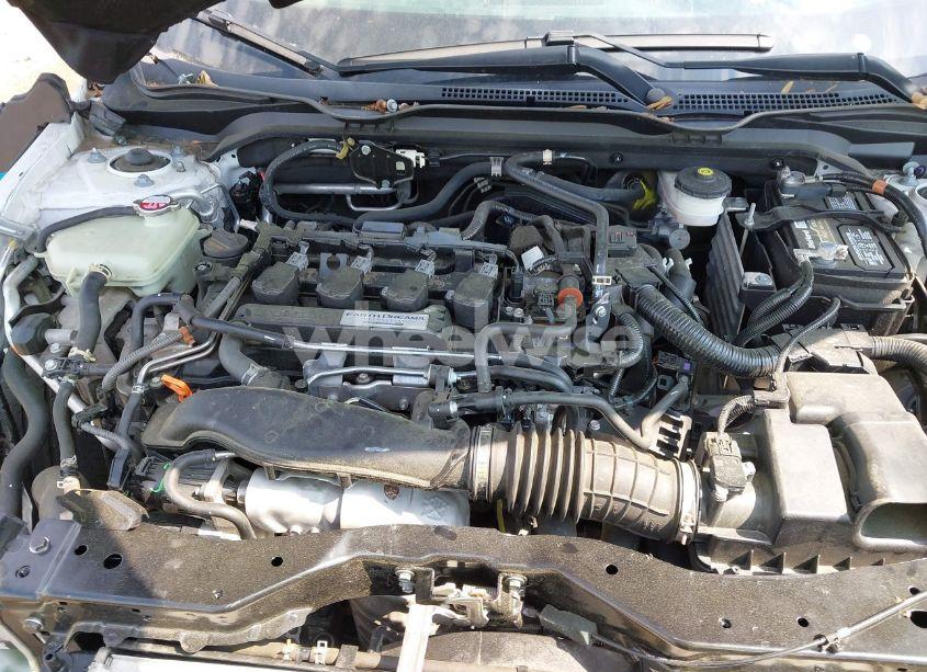 Photo 10 of 2017 Honda Civic TOURING (VIN 19XFC1F9XHE032566)