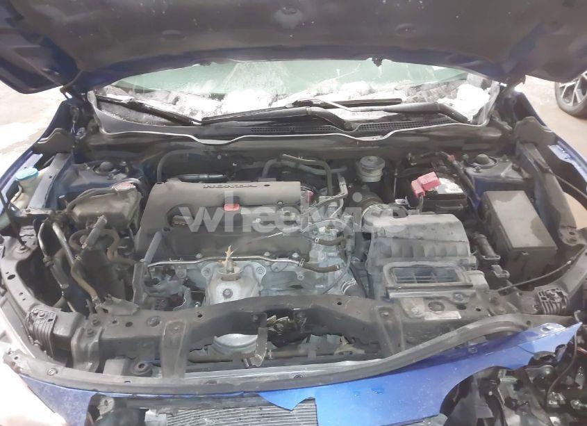 Photo 10 of 2018 Honda Civic LX (VIN 19XFC2E50JE016872)