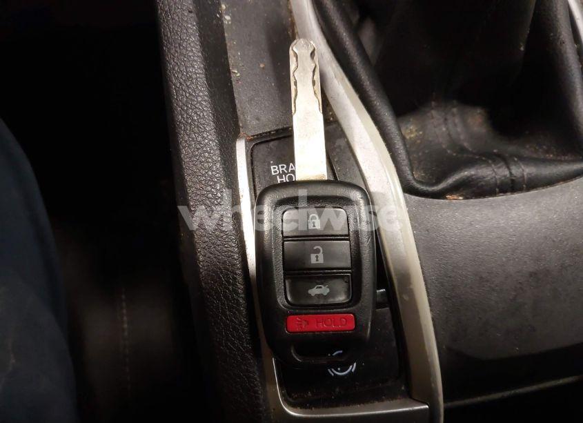 Photo 11 of 2018 Honda Civic LX (VIN 19XFC2E50JE016872)