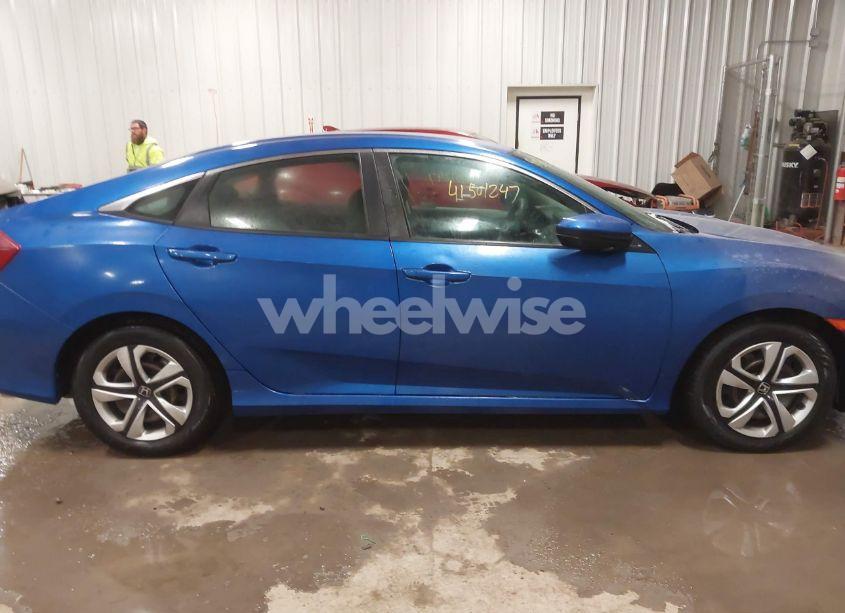Photo 13 of 2018 Honda Civic LX (VIN 19XFC2E50JE016872)